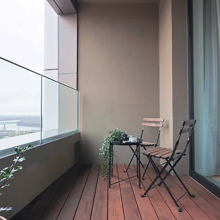 Skypark Tower 4, Free Parking And Beautiful Views * Pressburg