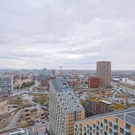 Skypark Tower 4, Free Parking And Beautiful Views Братислава