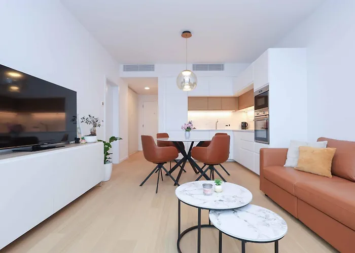 Skypark Tower 4, Free Parking And Beautiful Views Lejlighed Bratislava