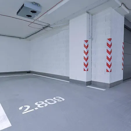 Skypark Tower 4, Free Parking And Beautiful Views Appartamento Bratislava