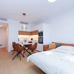Skypark Tower 4, Free Parking And Beautiful Views * Bratislava